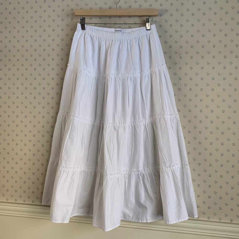 SOLD Aritzia Sunday Best Mars Skirt White Tiered Maxi Skirt Size S NWOT